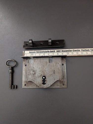 Antikes möbelschloß mit - antikes,