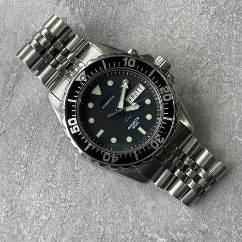 Seiko kinetic sports 200 - seiko,