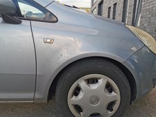 Opel Corsa D Kotflügel Fender Seitenwand vorn rechts Z163 Lichtsilber metallic