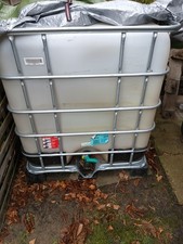 Wasserbehälter 1000 Liter, oder Metallkiste mit Behälter