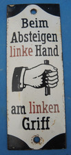 Altes Emailschild - Beim Absteigen linke Hand am linken Griff, Straßenbahn
