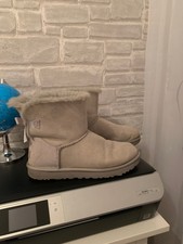 UGG Mini Bailey Bow Lammellstiefel Boots Stiefeletten Gr .41