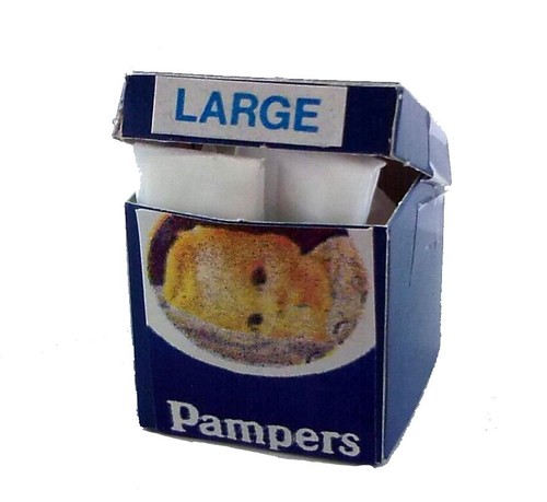 Puppenhaus box mit windeln - mit,
