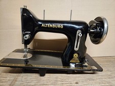 Schöne alte nähmaschine - schöne,