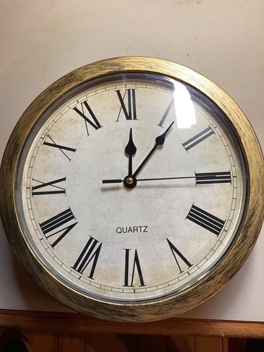 Wanduhr mit geheimfach - mit, top
