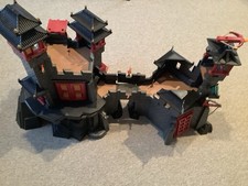 Playmobil 5479 Große Asia Drachenburg und 5480 Geheime Drachenfestung