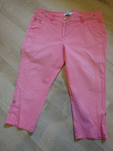 Sehr schöne leichte 4 - leichte, 3/4-hose