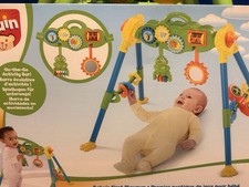 Erstes Spielcenter für Babys Kindercenter mit Musik