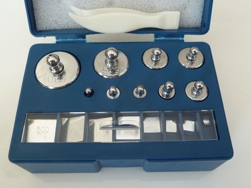 210g kalibrier gewicht - 210g, box