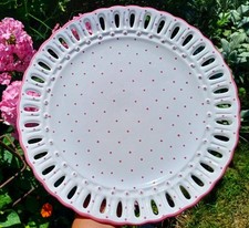 Durchbruch- Kuchen- Servier-Platte  Dm 30 cm " Gmundner Keramik - rosa Tupferl "