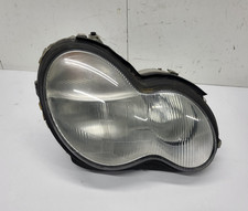 Mercedes W203 - Scheinwerfer Frontscheinwerfer Xenon rechts  2038201261  (21)