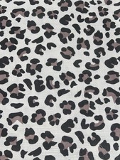 Musselin Stoff Leo-Print Beige