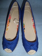 Damen Schuhe Pumps Gr.38(6)