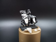 Warhammer Fantasy Old World Bretonia Bretonen Herzog mit Zweihandwaffe