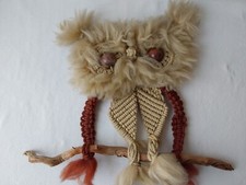 Macrame Eule - Uhu auf Ast - Wandteppiche Wand Dekor - Handarbeit Heimarbeit