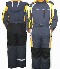 Moderei Auswahl an Schneeanzug