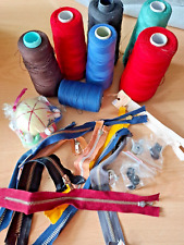 Konvolut Nähgarn und Utensilien