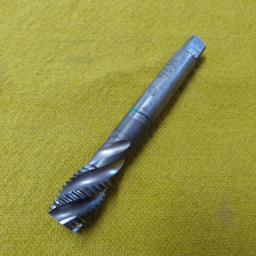 Gewindebohrer m20 gl140 z4 - ,