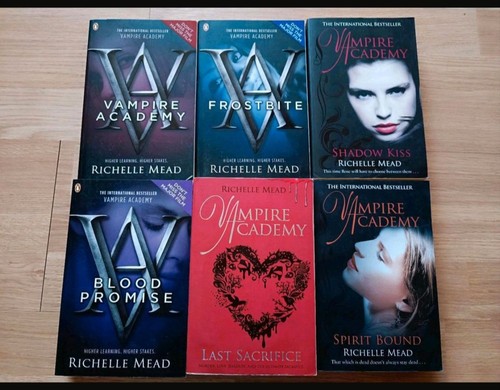Vampire academy english - vampire,