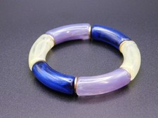 Handgemachtes Acryl-Armband |