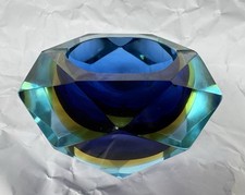 Schwerer Aschenbecher Facettiert Murano Glas Blau Gelb 60er