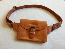 Spikes & Sparrow Wallet bag