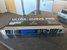 beringer ultra curve pro
