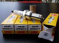 4 Stück NGK Zündkerzen