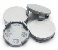 63 mm silber Nabenkappen