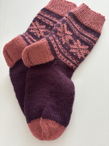 Gestrickte socken - gestrickte,