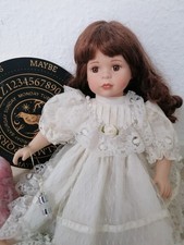 Haunted Doll Dämonin Positiv