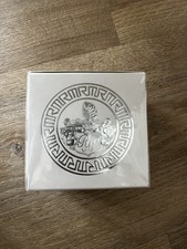 Ricarda M. Secrets of Skin