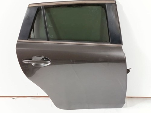 Mazda kombi 2 0 - 6, gl)