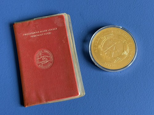 Sed parteibuch 1971 1989 - parteibuch, 1971-1989