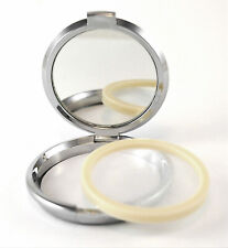 Puderdose mit Innenspiegel -