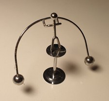 Pendelfigur "GEWICHTHEBER" -