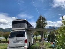 Ausgebauter T6 (2015) mit Dachzelt von James Baroud