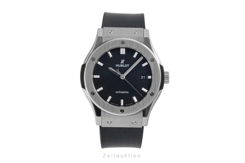 Hublot classic fusion titan - 42,