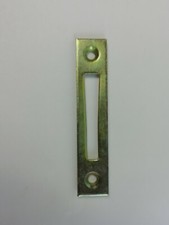 Schließblech für Fenster Einreiber 8,5x1,6 cm Fenstergriff Olive Vorreiber gelb