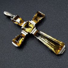 Schöner Kreuz Anhänger 935er