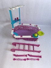 X Barbie - Swimmingpool Glam