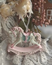 Schaukelpferd Hänger