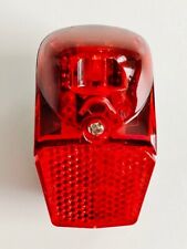 LED Fahrrad Rücklicht 7 CANDELA Dynamo Schutzblech mit Standlicht StVZO Neu