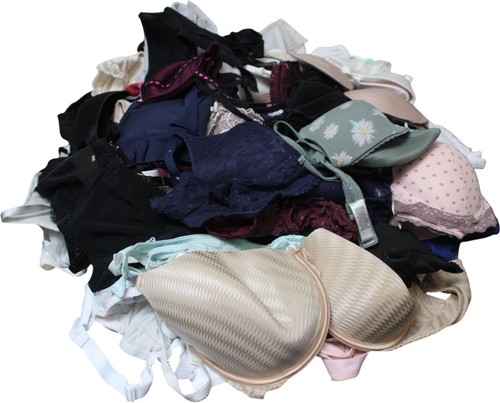 Verschiedene damen bhs - verschiedene,