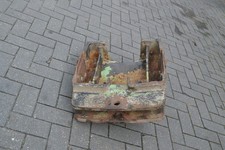 Vorderachsbock für Deutz ALLRAD 5506,5206,5006,4506,4006