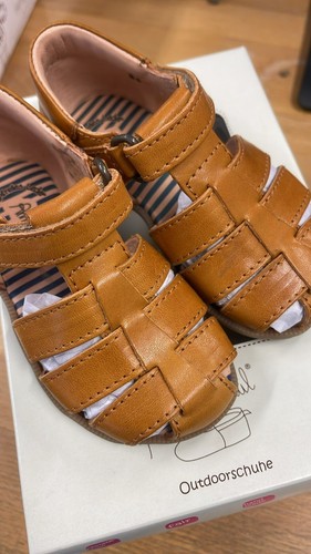 Anna und paul - und, sandalen