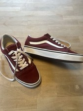 VANS of the Wall 38 Weinrot