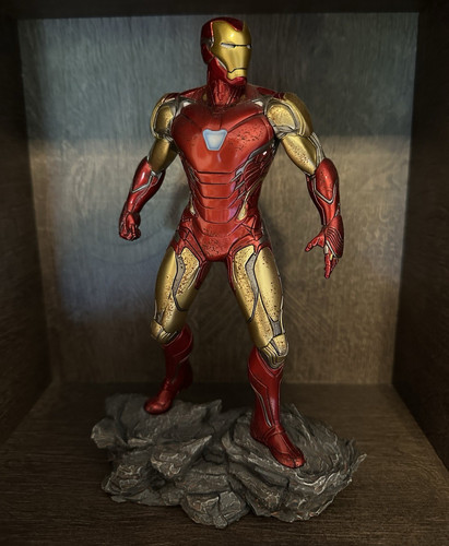 Iron studios the - iron, infinity