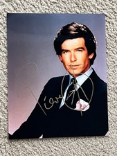 Pierce Brosnan Autogramm signiertes Foto 20x25 cm James Bond 007