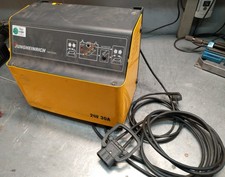Jungheinrich 230V Ladegerät
